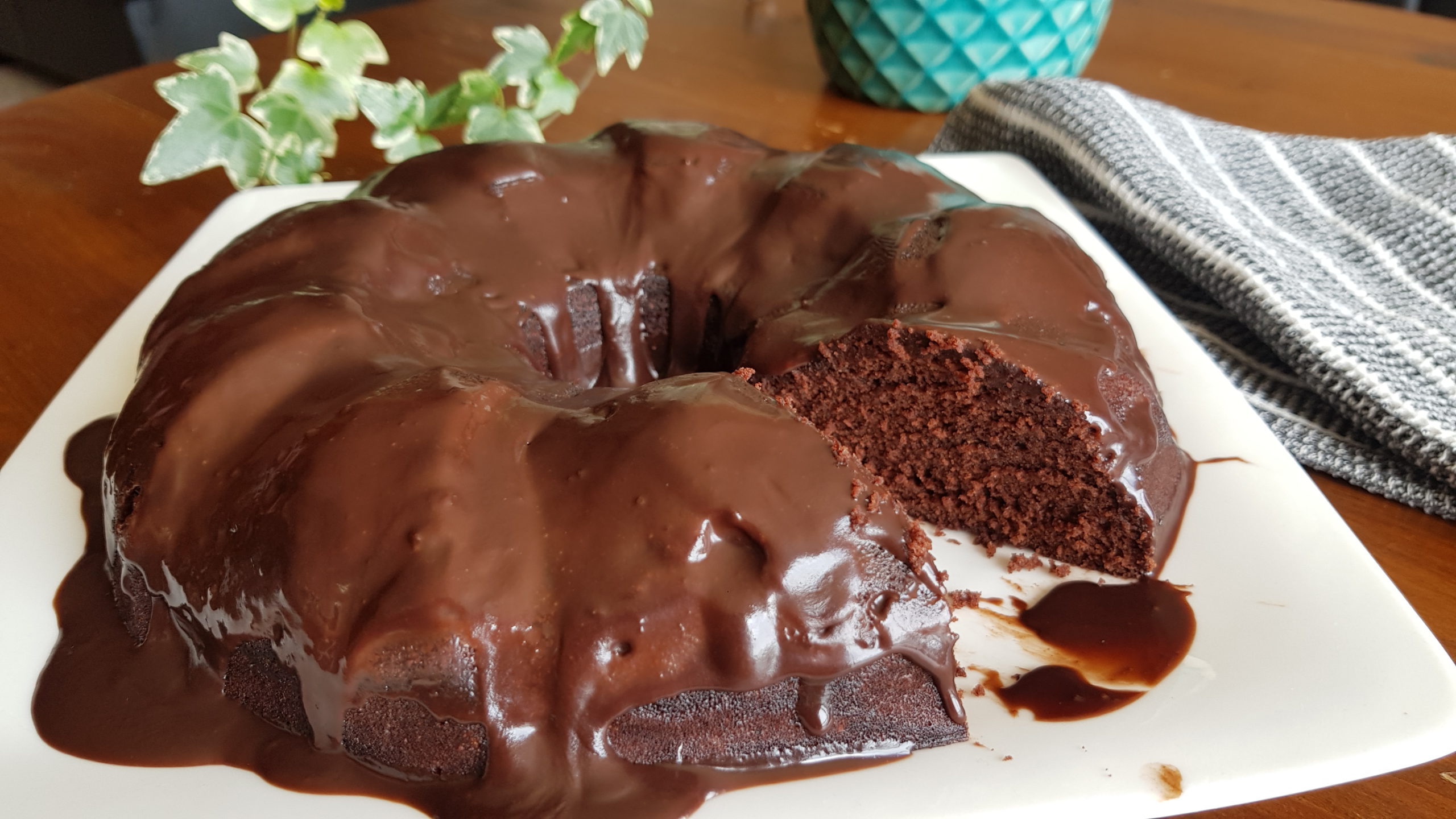 5-Minute Microwave Chocolate Cake